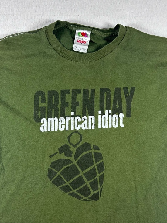 Fruit of the Loom Other - Y2K Green Day 2004 American Idiot Heart Grenade Graphic Concert T-Shirt Sz M